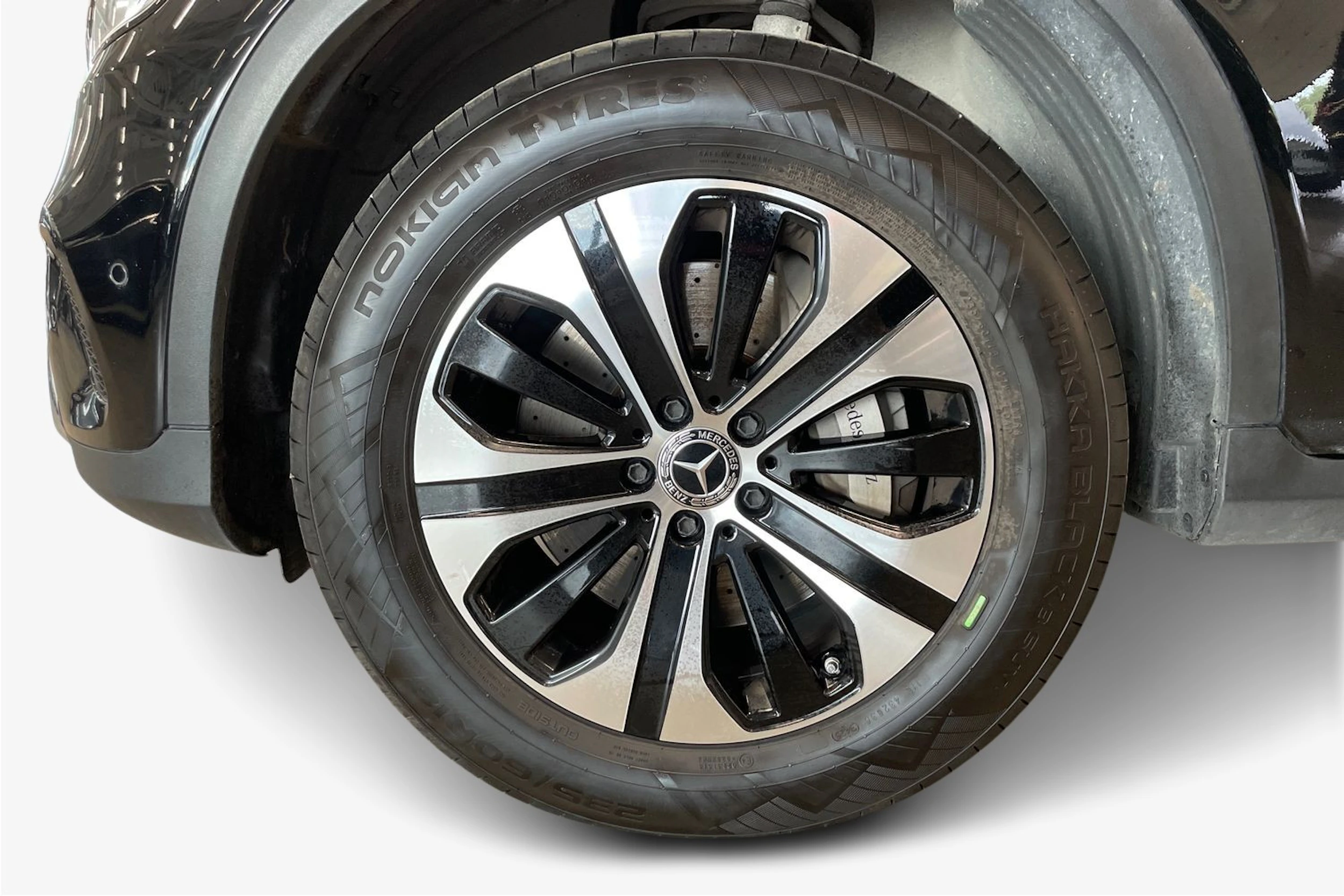 musta Mercedes-Benz GLC 2021 kuva 9.