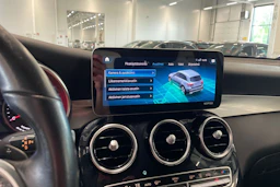 musta Mercedes-Benz GLC 2021 kuva 23.