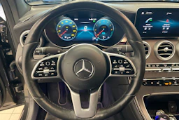 harmaa Mercedes-Benz GLC 2021 kuva 15.