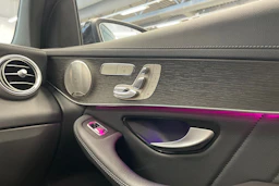 harmaa Mercedes-Benz GLC 2021 kuva 23.