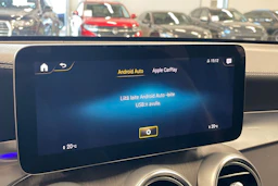 harmaa Mercedes-Benz GLC 2021 kuva 24.