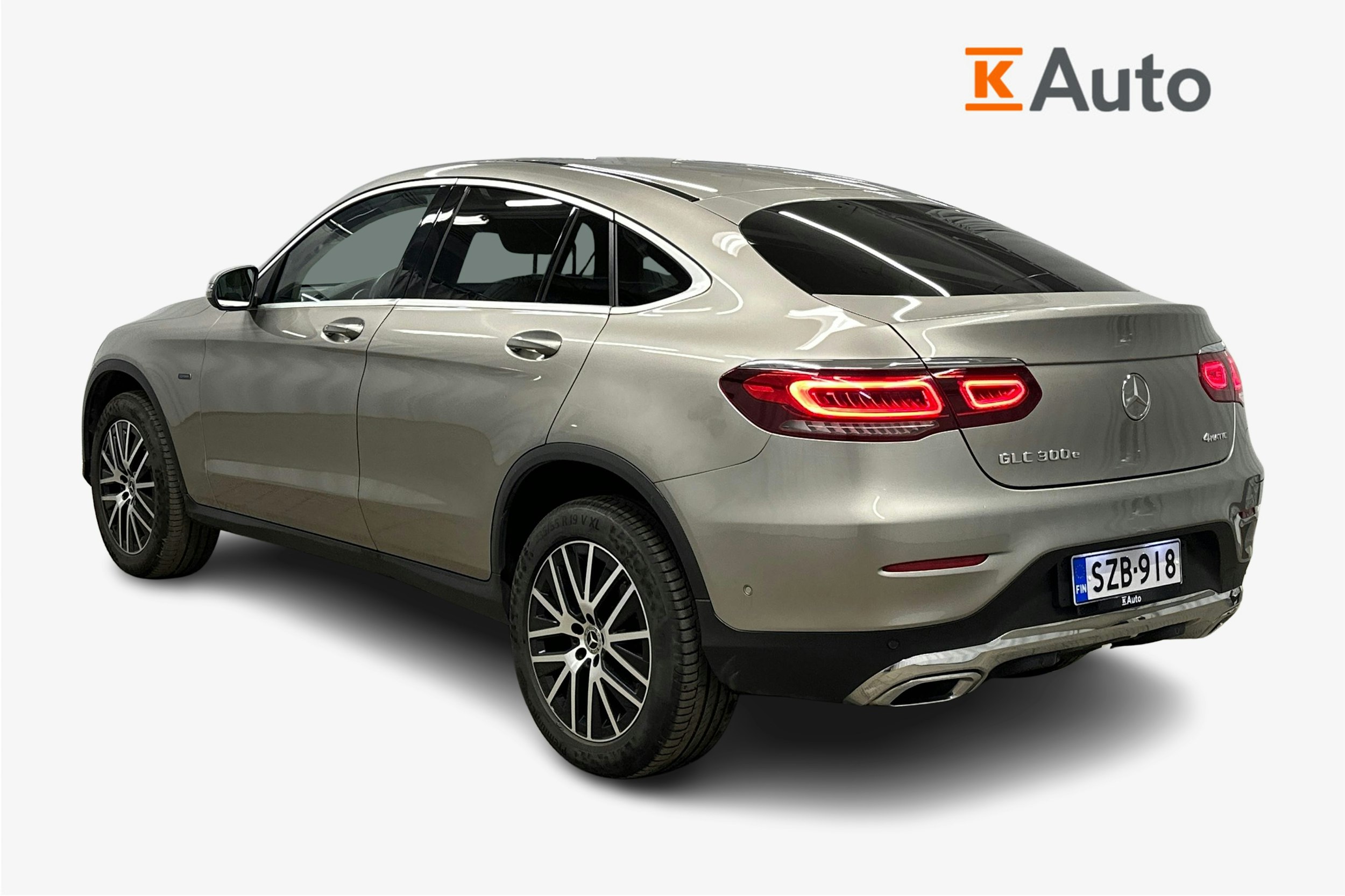 harmaa Mercedes-Benz GLC 2021 kuva 2.