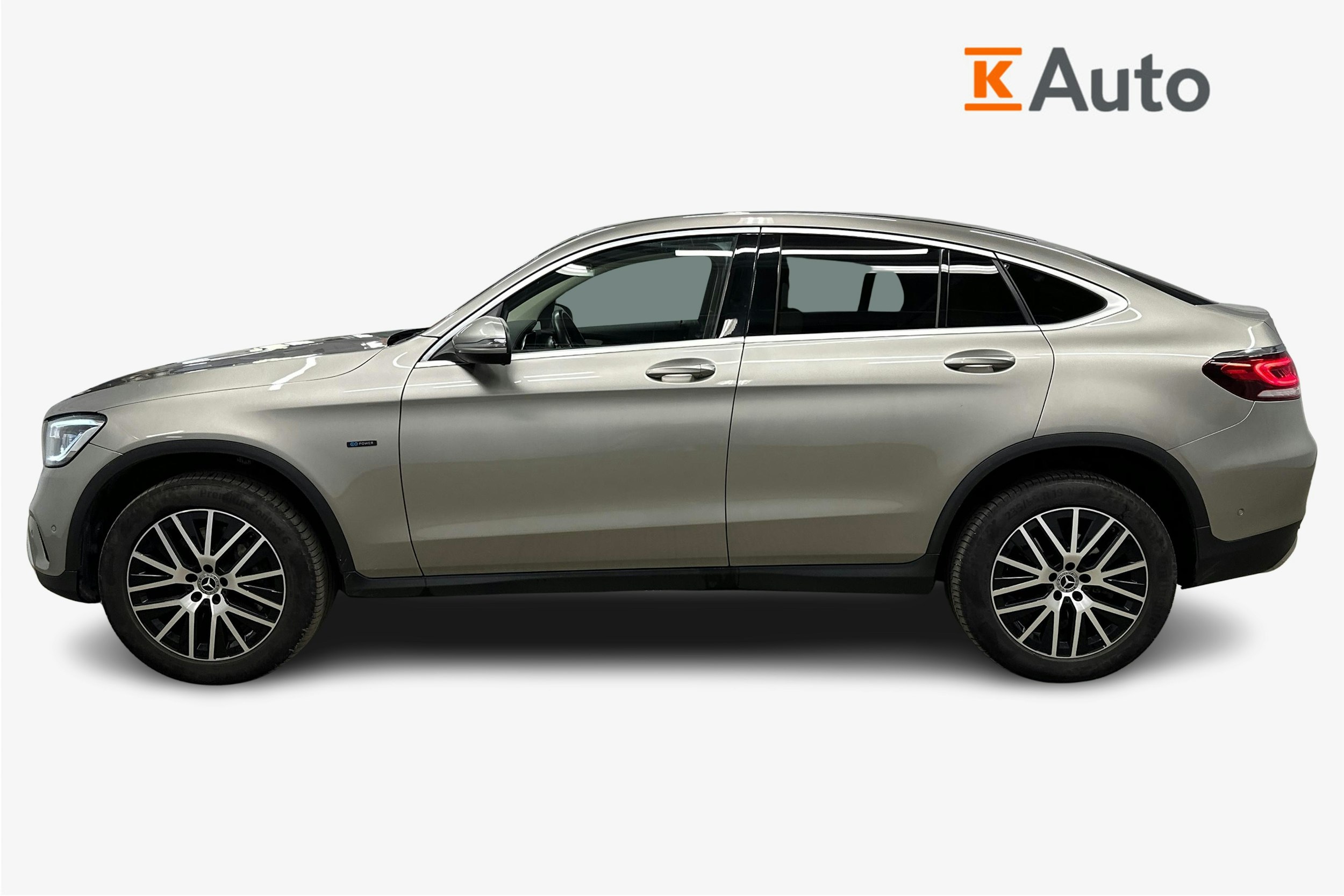harmaa Mercedes-Benz GLC 2021 kuva 6.