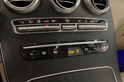 harmaa Mercedes-Benz GLC 2021 kuva 20.