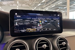 harmaa Mercedes-Benz GLC 2021 kuva 25.
