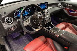 Musta Mercedes-Benz GLC 2021 kuva 7.