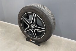 Musta Mercedes-Benz GLC 2021 kuva 14.