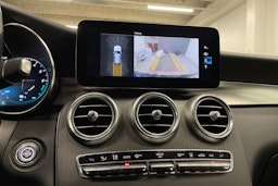 Musta Mercedes-Benz GLC 2021 kuva 24.