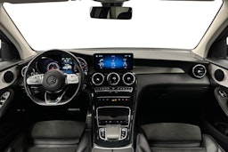 musta Mercedes-Benz GLC 2021 kuva 9.