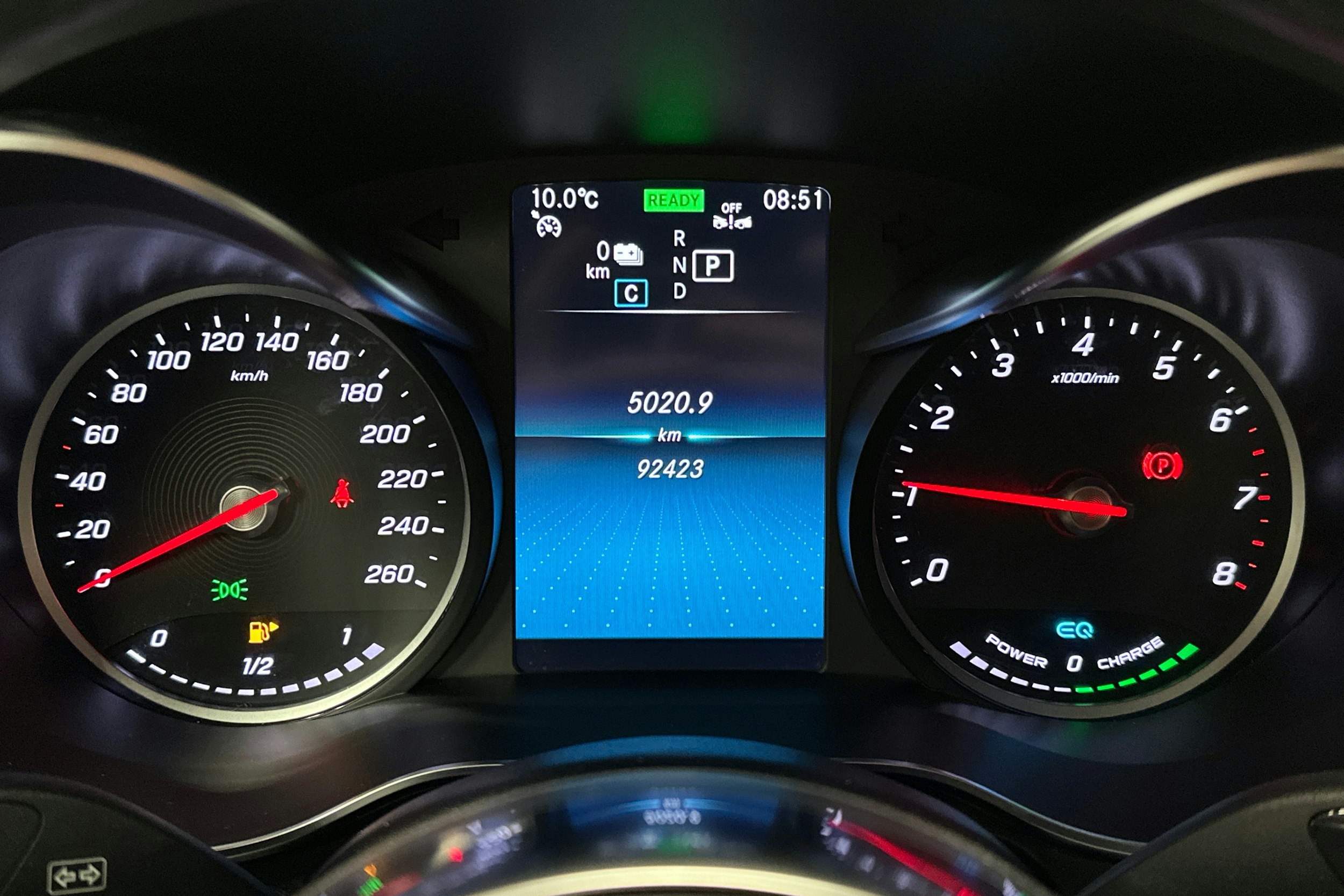 musta Mercedes-Benz GLC 2021 kuva 22.