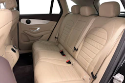 Musta Mercedes-Benz GLC 2021 kuva 8.