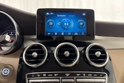 Musta Mercedes-Benz GLC 2021 kuva 22.