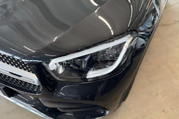 harmaa Mercedes-Benz GLC 2021 kuva 43.