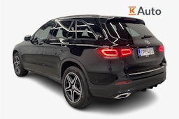 musta Mercedes-Benz GLC 2022 kuva 2.