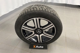 musta Mercedes-Benz GLC 2022 kuva 10.