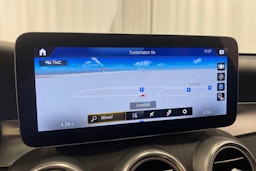 musta Mercedes-Benz GLC 2022 kuva 20.