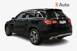 musta Mercedes-Benz GLC 2022 kuva 2.