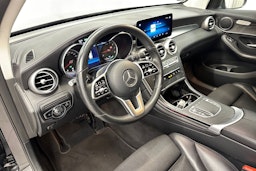 musta Mercedes-Benz GLC 2022 kuva 7.