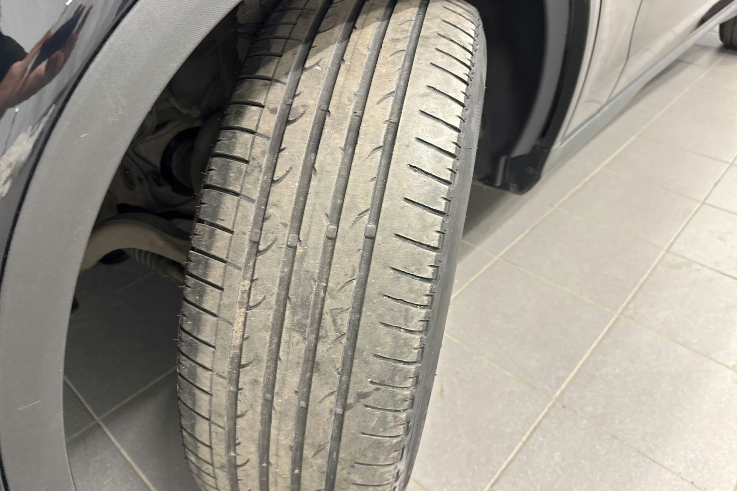 musta Mercedes-Benz GLC 2022 kuva 13.