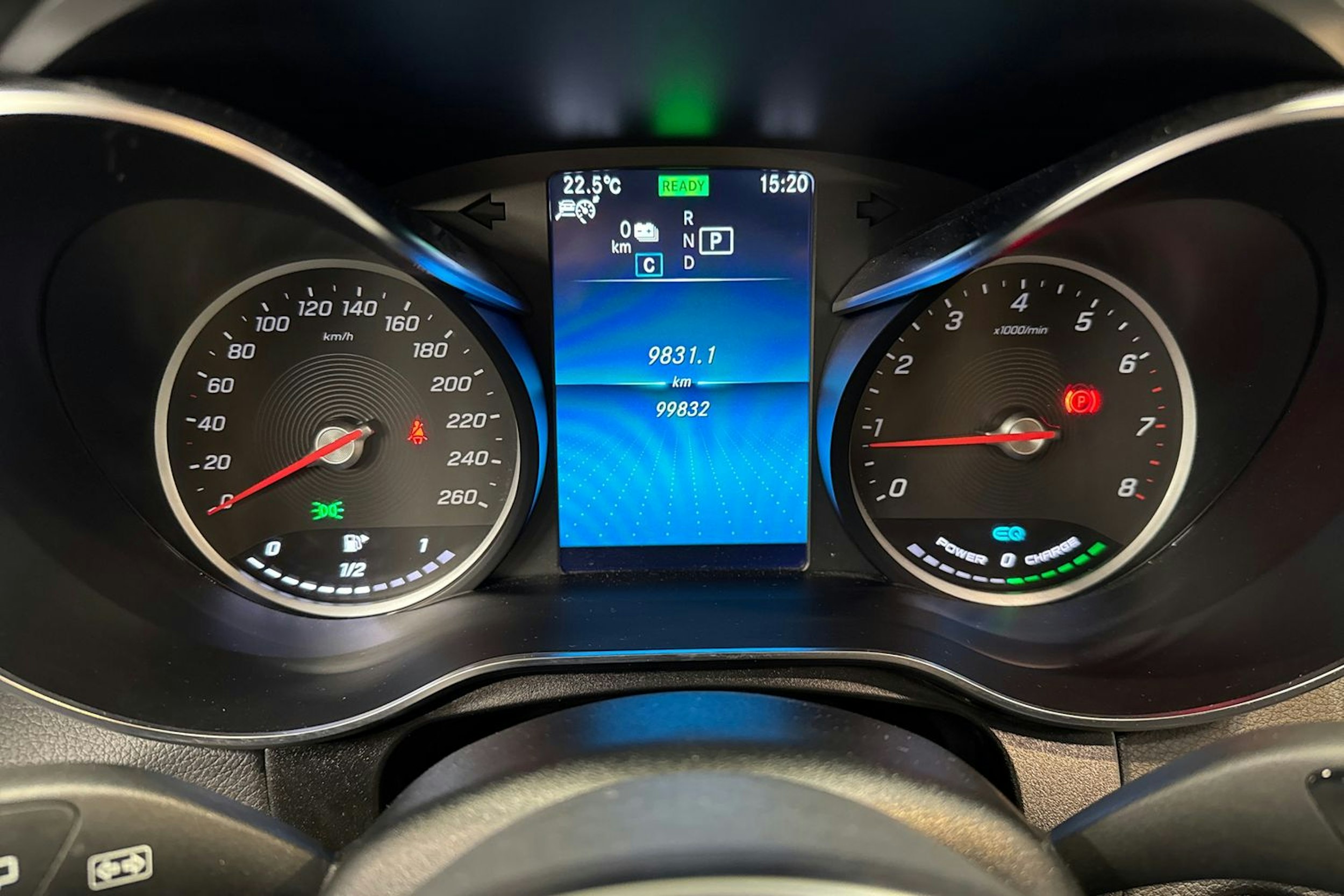 musta Mercedes-Benz GLC 2022 kuva 17.