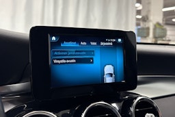 musta Mercedes-Benz GLC 2023 kuva 18.