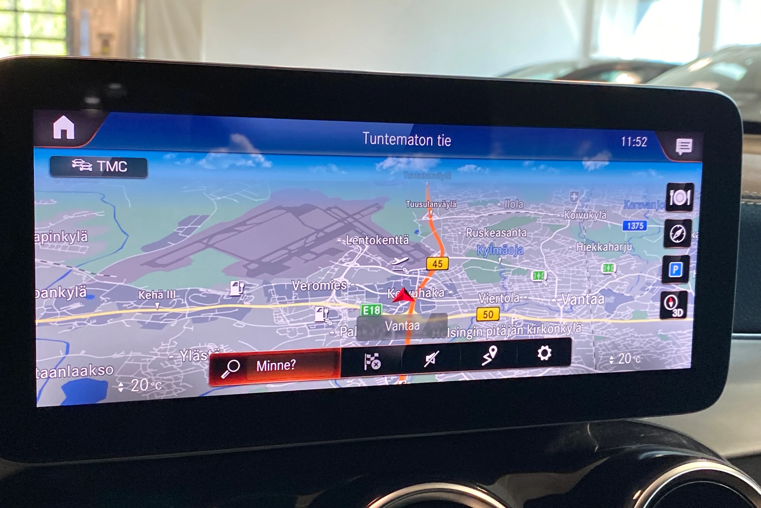 musta Mercedes-Benz GLC 2022 kuva 24.