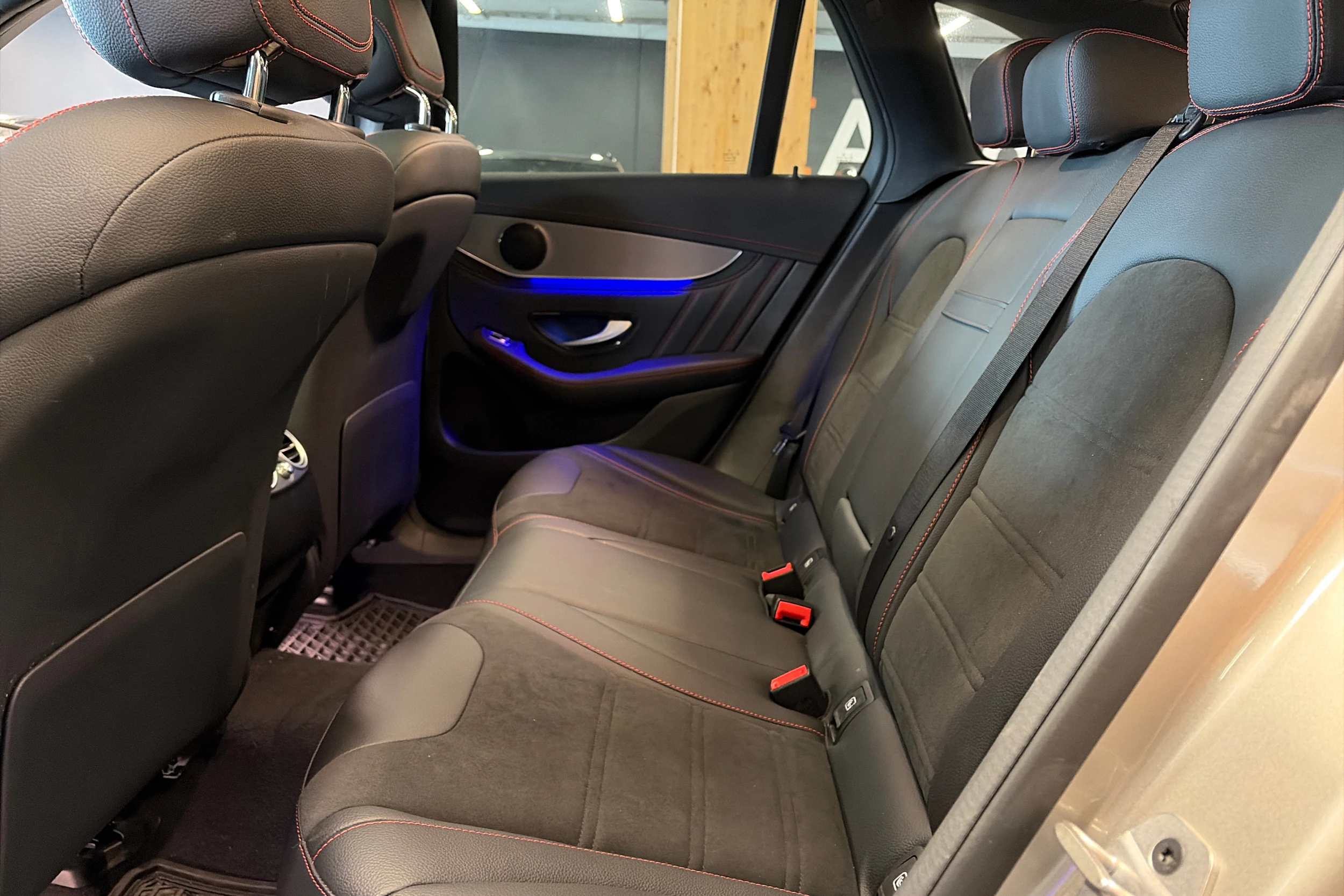 met. harmaa Mercedes-Benz GLC 2022 kuva 6.