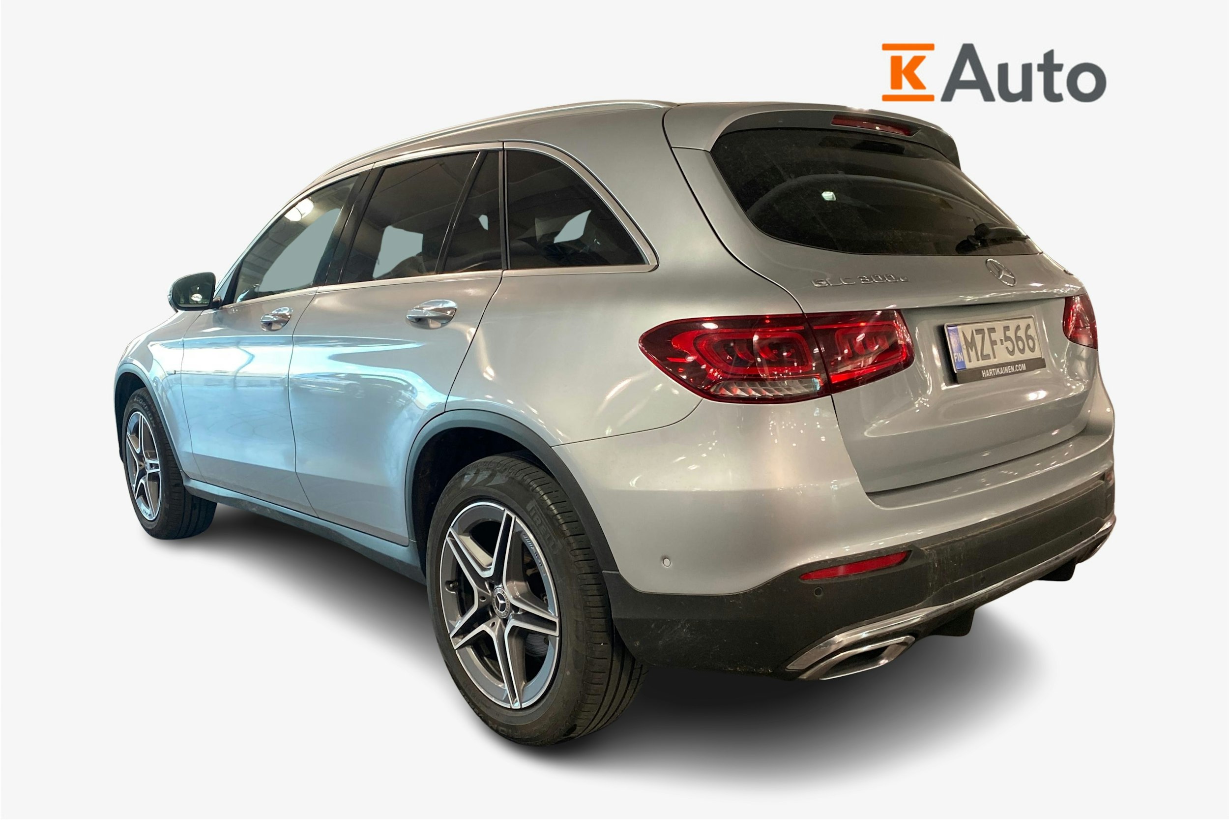 Harmaa Mercedes-Benz GLC 2022 kuva 2.
