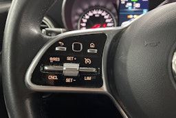 harmaa Mercedes-Benz GLC 2022 kuva 19.