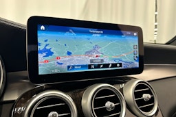musta Mercedes-Benz GLC 2022 kuva 21.