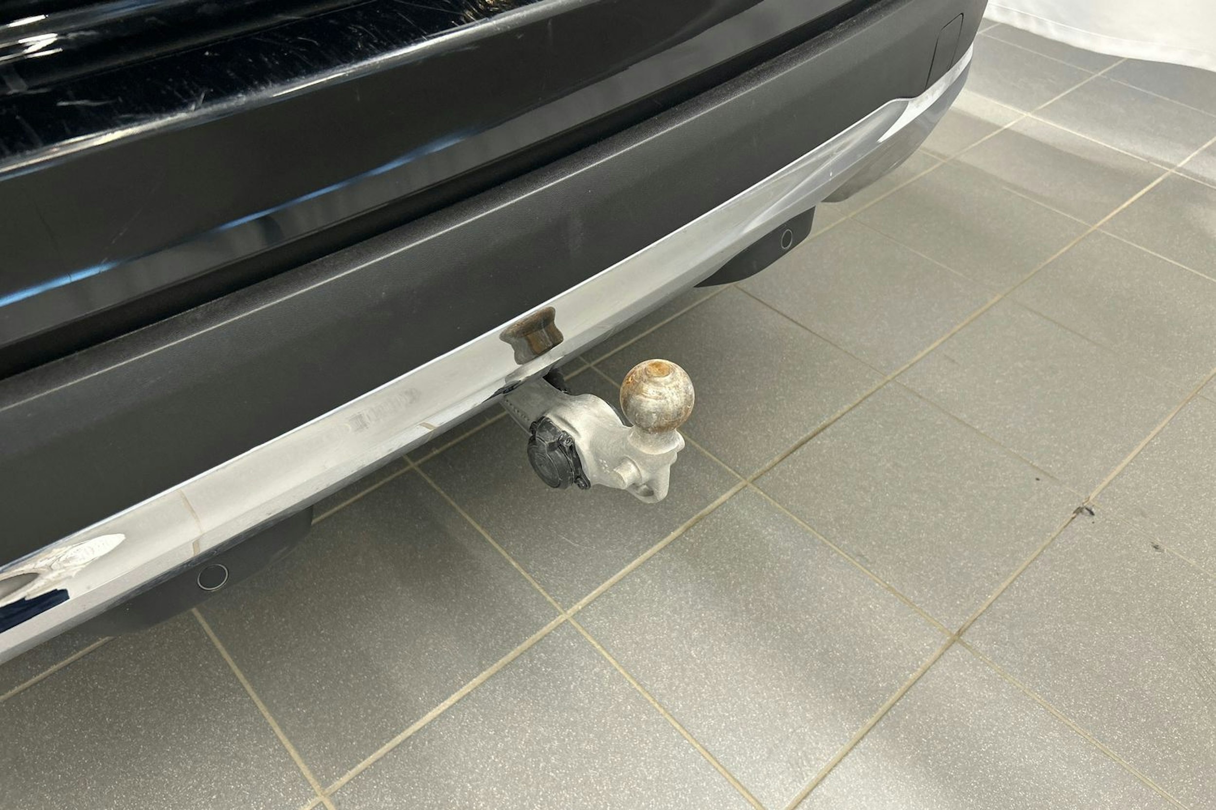 musta Mercedes-Benz GLC 2022 kuva 30.