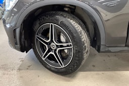 Harmaa Mercedes-Benz GLC 2022 kuva 13.