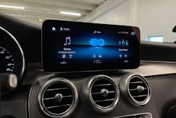 Harmaa Mercedes-Benz GLC 2022 kuva 18.