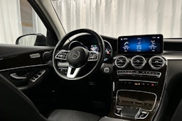 musta Mercedes-Benz GLC 2022 kuva 9.