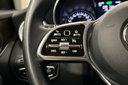 musta Mercedes-Benz GLC 2022 kuva 14.