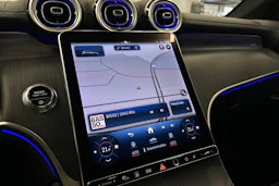 hopea Mercedes-Benz GLC 2023 kuva 15.