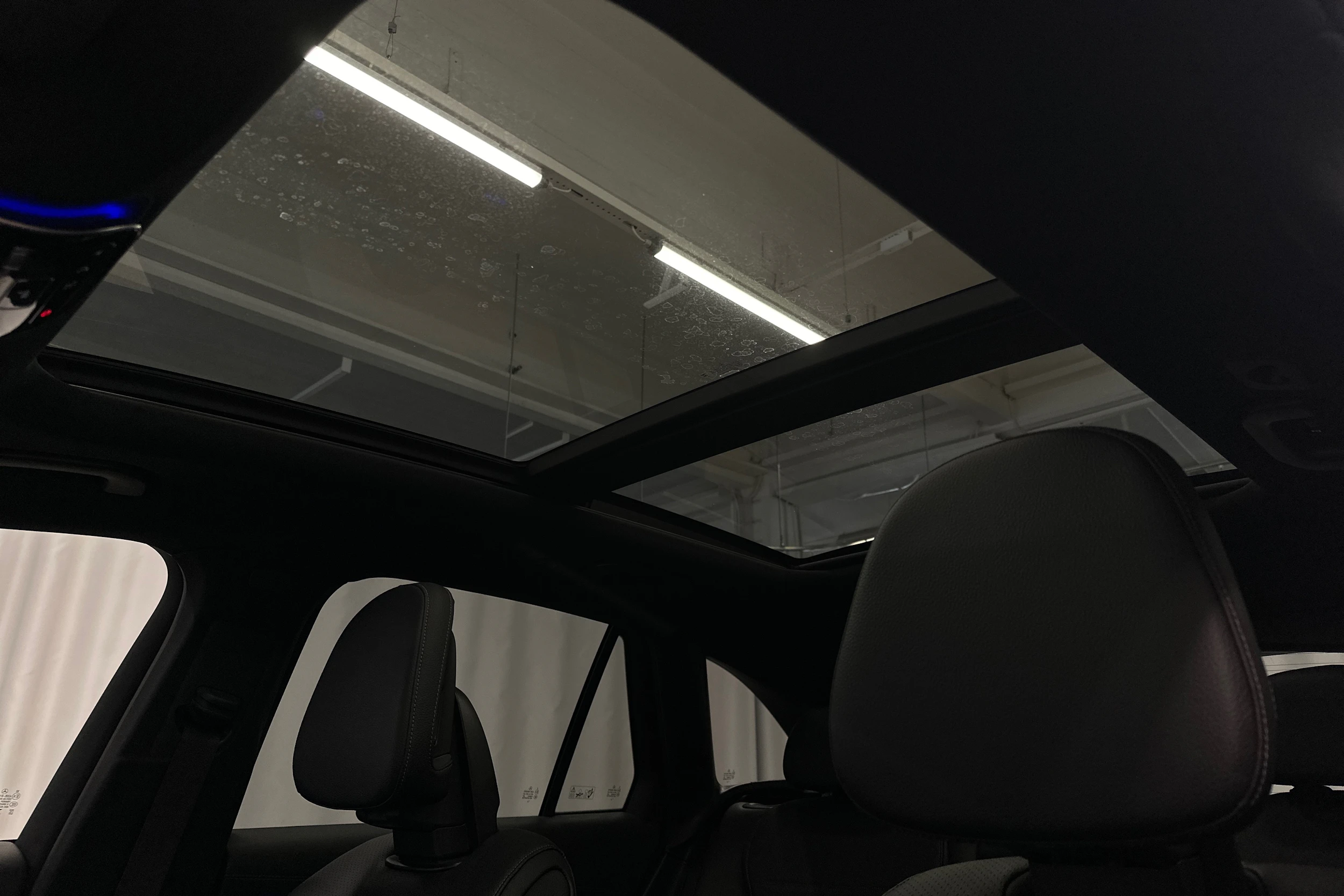 hopea Mercedes-Benz GLC 2023 kuva 30.