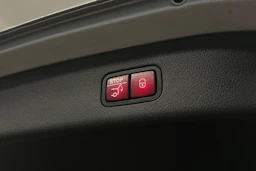 hopea Mercedes-Benz GLC 2023 kuva 33.