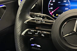 valkoinen Mercedes-Benz GLC 2023 kuva 18.