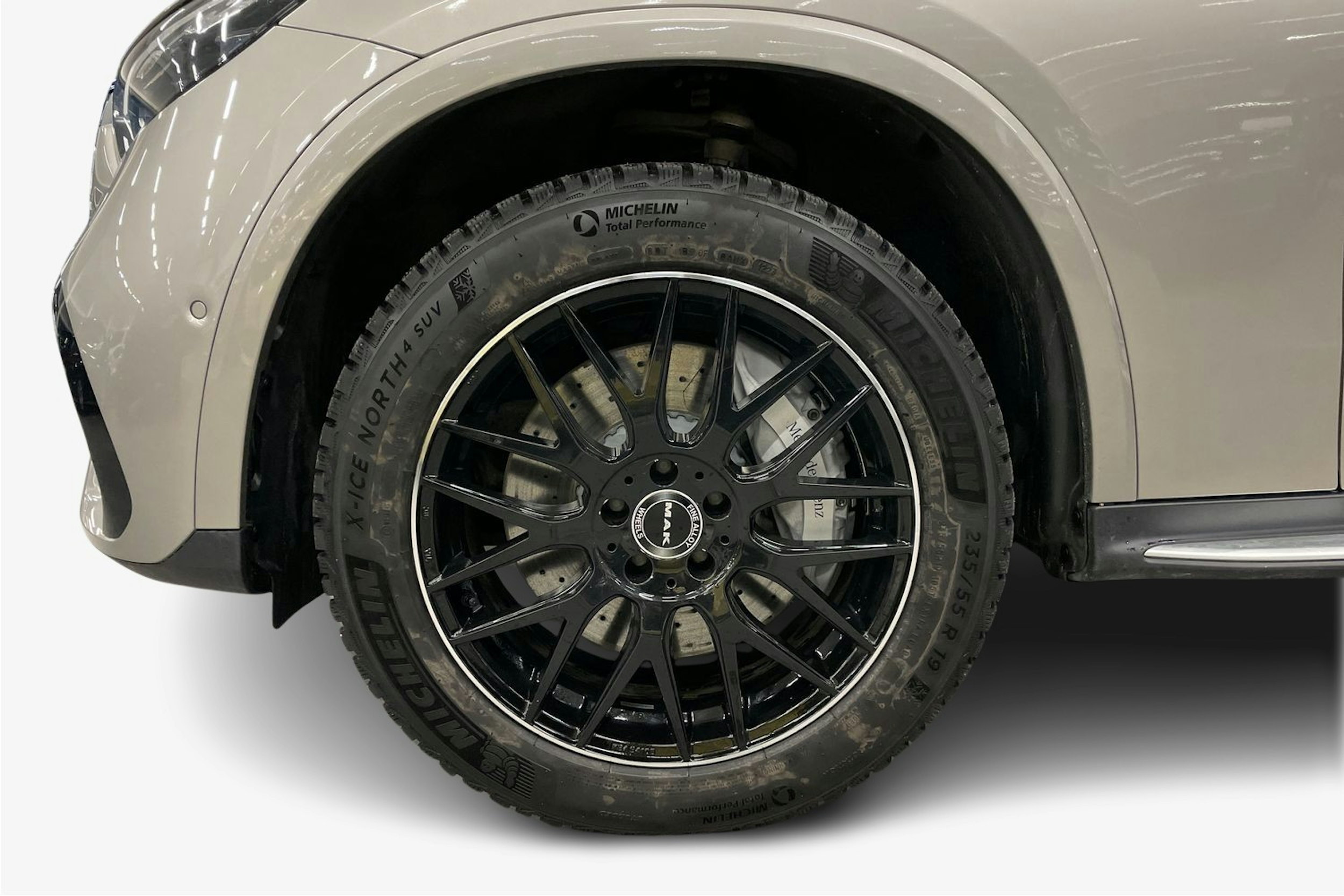 Hopea Mercedes-Benz GLC 2024 kuva 11.