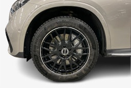 Hopea Mercedes-Benz GLC 2024 kuva 11.