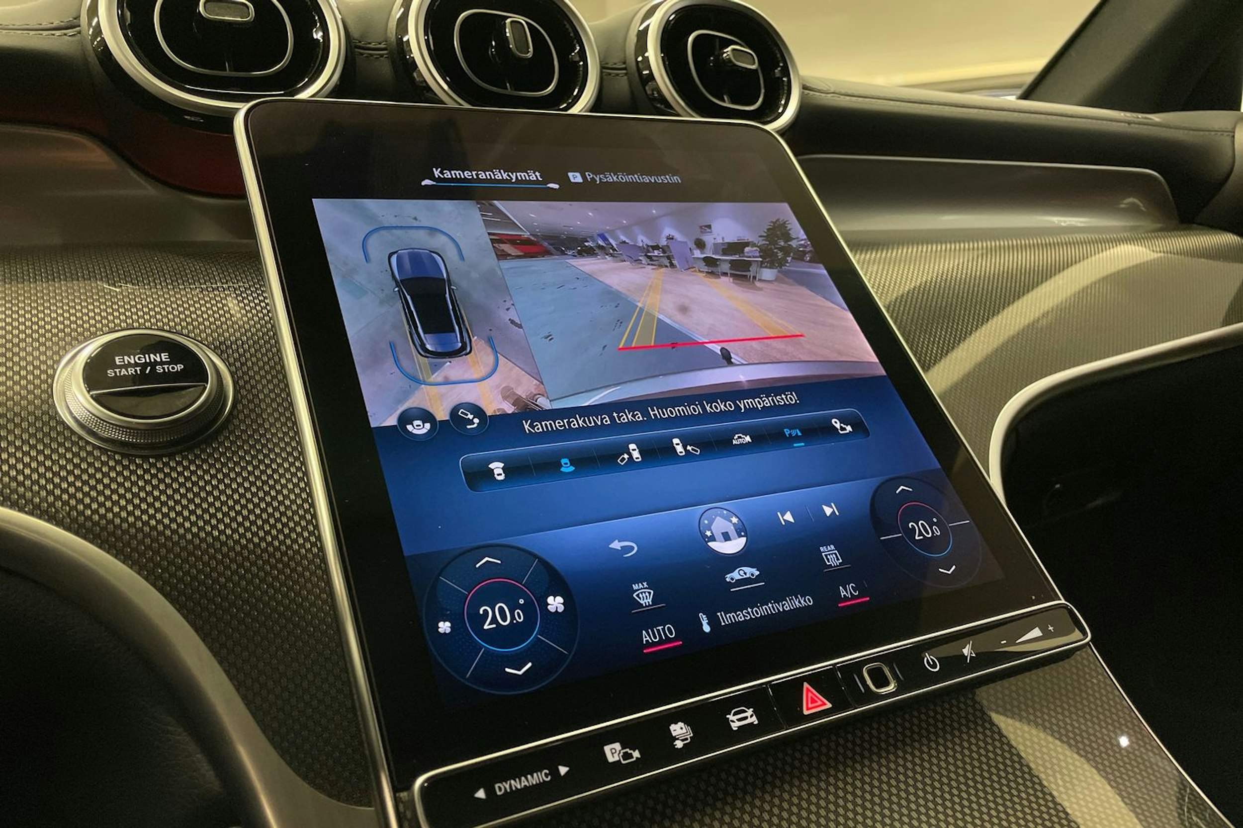 Hopea Mercedes-Benz GLC 2024 kuva 21.