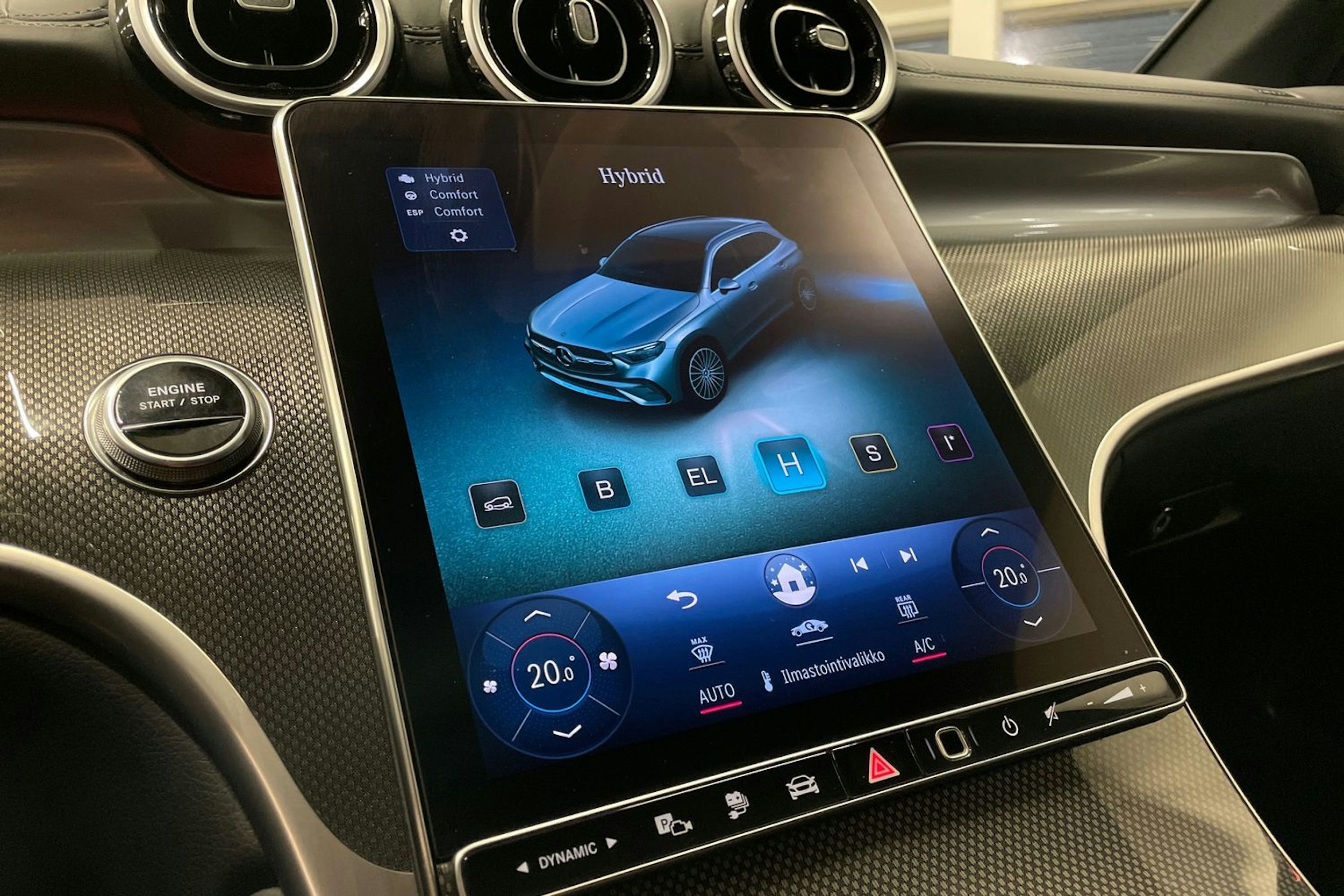 Hopea Mercedes-Benz GLC 2024 kuva 22.