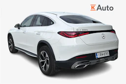 valkoinen Mercedes-Benz GLC 2023 kuva 2.