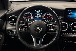 musta Mercedes-Benz GLC 2023 kuva 14.