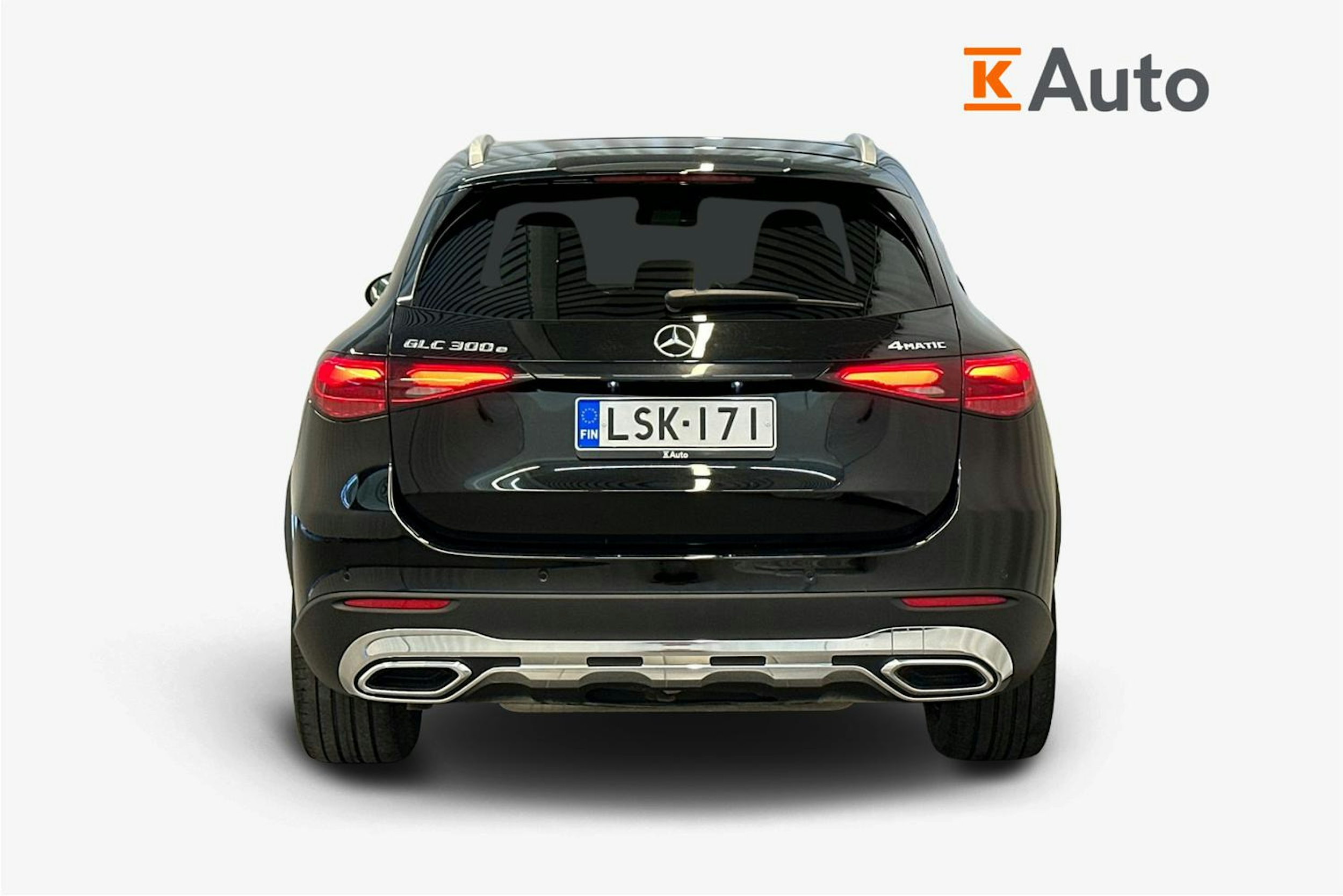 musta Mercedes-Benz GLC 2023 kuva 3.