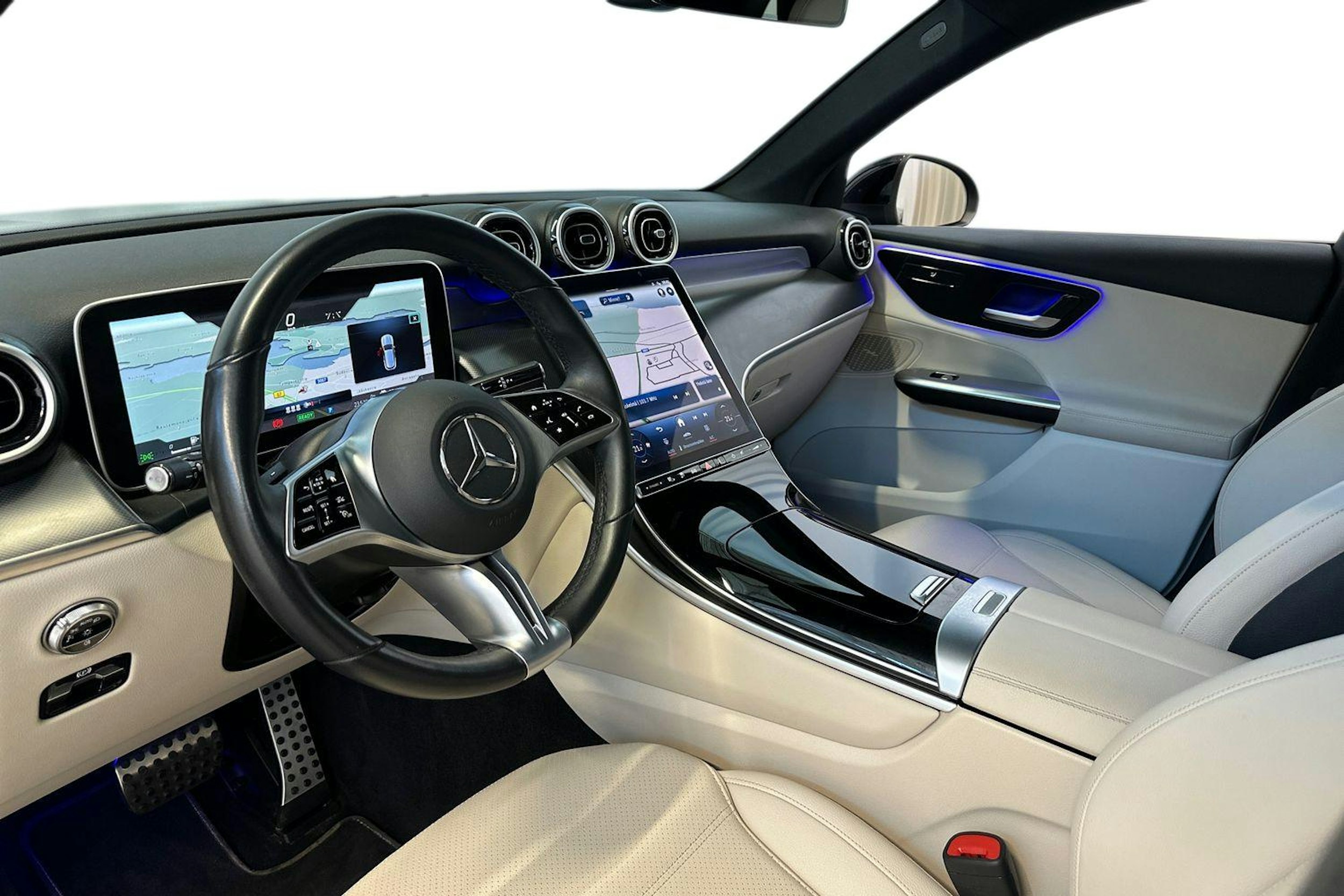 musta Mercedes-Benz GLC 2023 kuva 7.