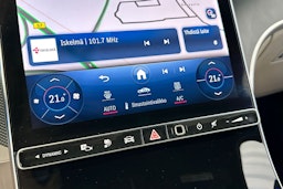 musta Mercedes-Benz GLC 2023 kuva 23.