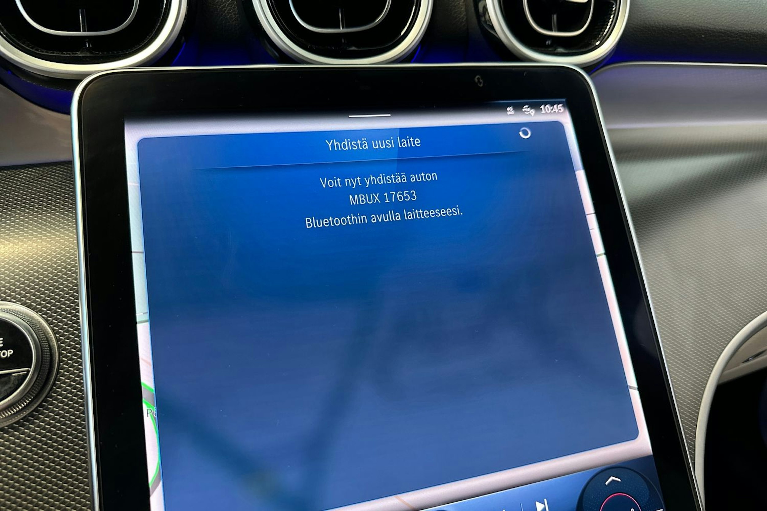 musta Mercedes-Benz GLC 2023 kuva 27.