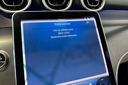 musta Mercedes-Benz GLC 2023 kuva 27.
